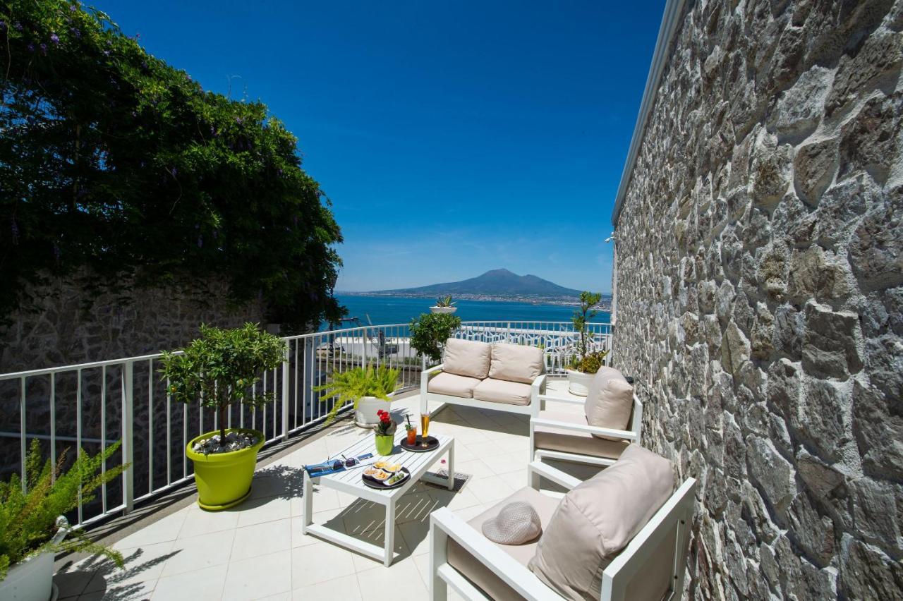 Hotel Relais Manfredi Castellammare di Stabia Exterior foto